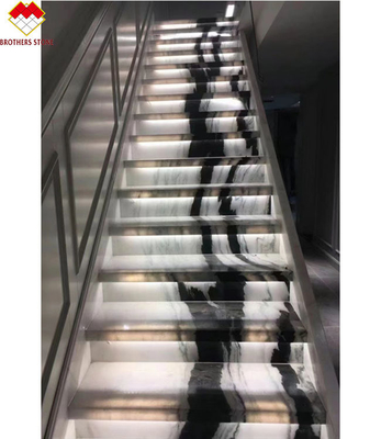 오픈 북 대리석 대리석 바닥 반다 화이트 대리석 발판과 리저와 함께 나선 계단